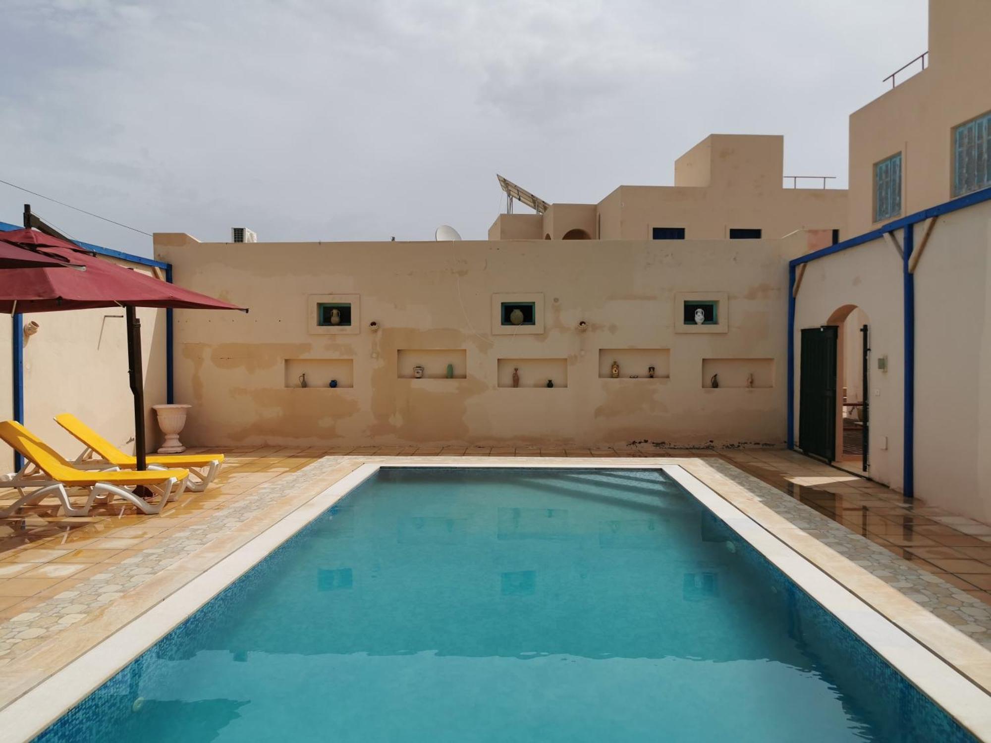 Dar El Bey Apartment Ajim Bagian luar foto