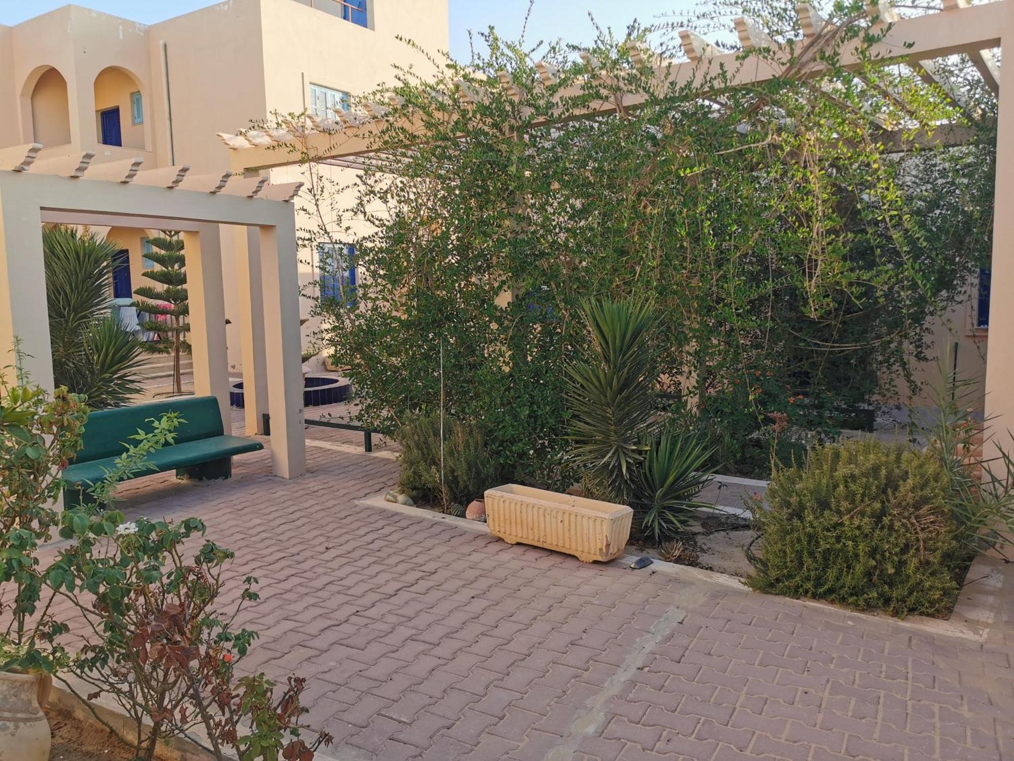 Dar El Bey Apartment Ajim Bagian luar foto